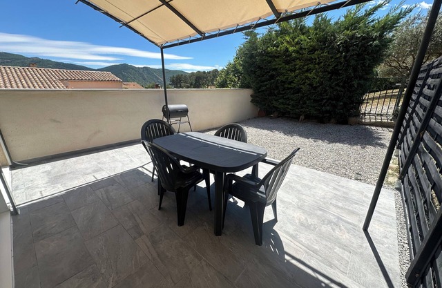 Modern, air-conditioned and private barbecue