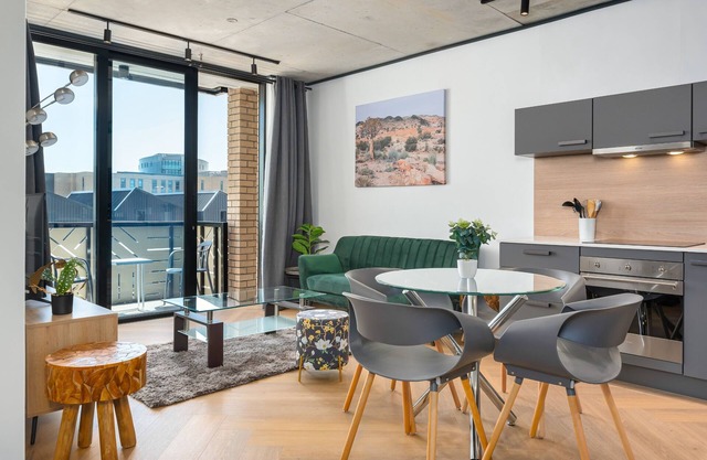 Modern 1 Bedroom | Bridgewater One