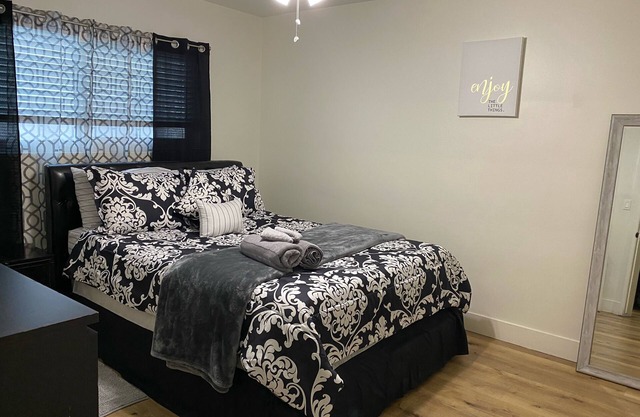 Modern 2/1 Creative Space
