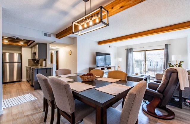 Modern 2 Bed/1 Bath, In-Unit Laundry, Parking + 6 Blocks from Mayo
