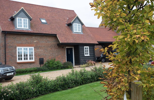 Modern 3-Bed Cottage Nestled in the Chiltern Hills