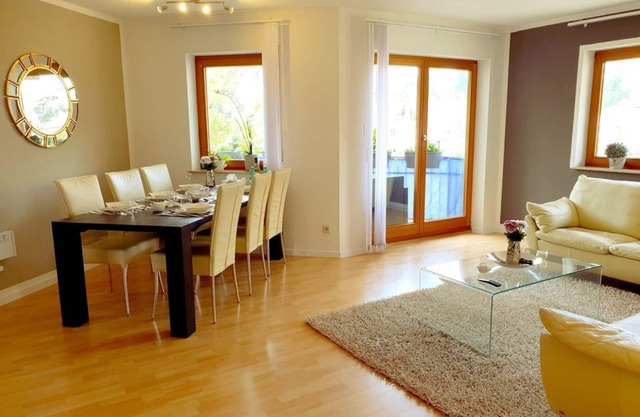 Modern 3 room apartment with balcony and internet/WiFi in Meersburg