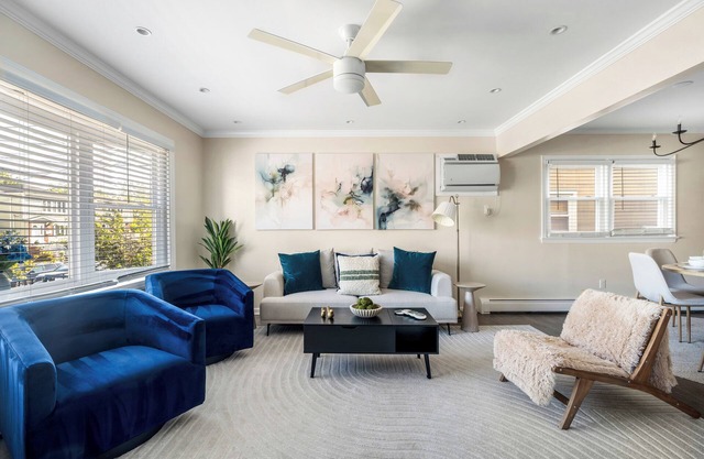 Modern 3BR Near EWR, Parking, 25 Min NYC