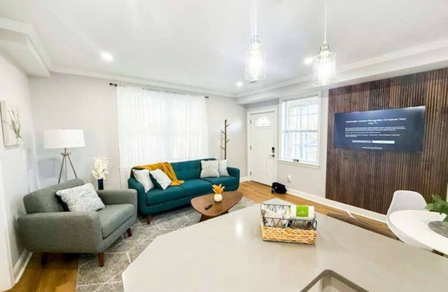 Modern 3BR Near FSU 15 Min to Wachusett