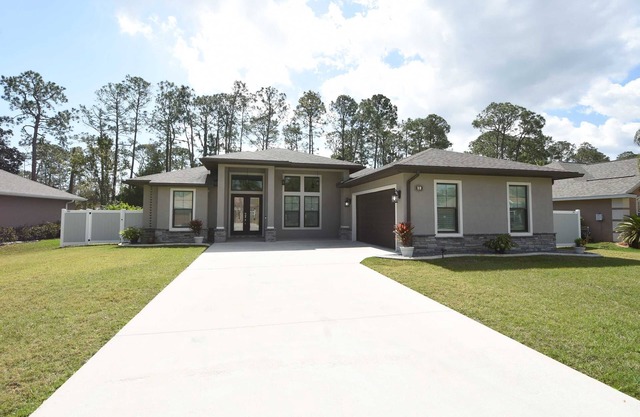 Modern 3BR Retreat with Heated Pool