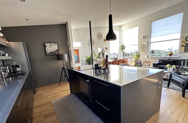Modern and spacious 3 bedroom house, with fantastic view over Reykjavik.