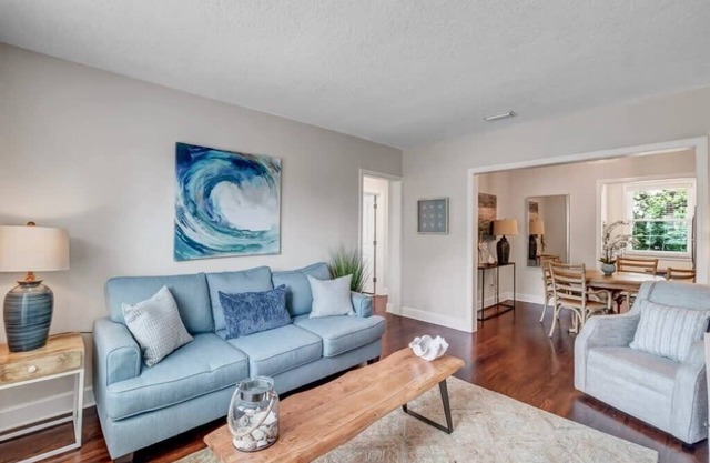 Modern Apartment - 2 blocks from San Marco
