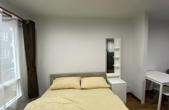 Modern condominium home 10 minutes from BTS Onnut, Sukhumvit 81