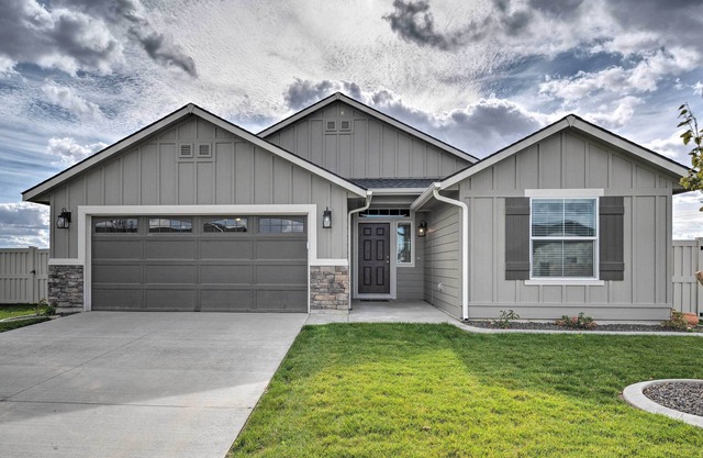 Modern Caldwell House w/Yard & Furnished Patio!