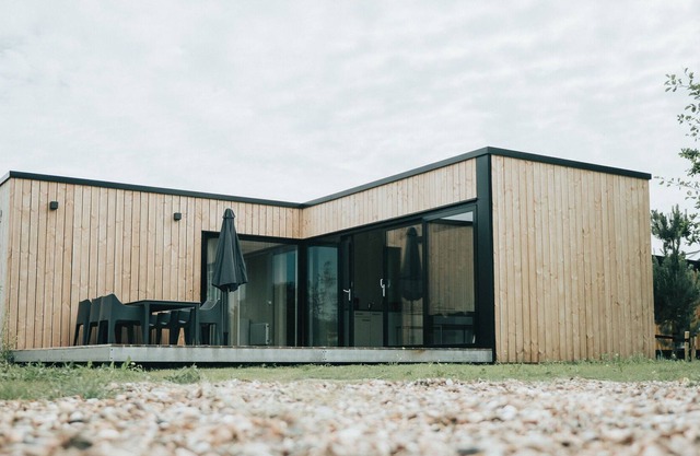 Modern chalet with terrace, located in a holiday park 800 m. from the beach