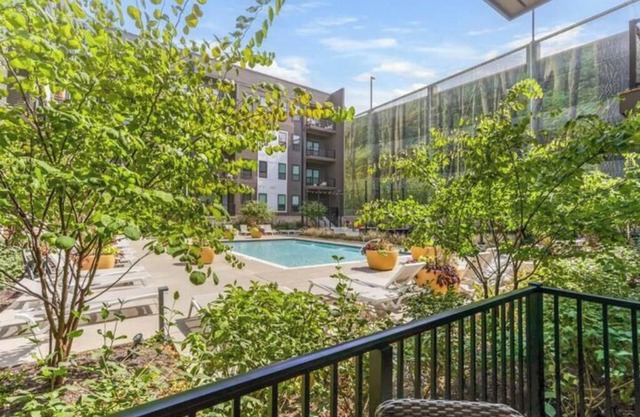Modern condo in fun Bridge Park
