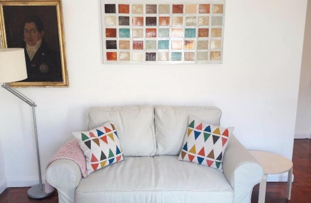 Modern Cosy Flat with Terrace in Campo de Ourique.