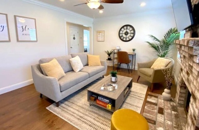 Modern Cottage Perfect for Families & Remote Work