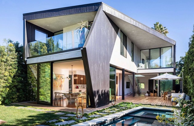 Modern Eclectic Villa In L.A. {Well-Known Architect} Salt Water Pool/Jacuzzi