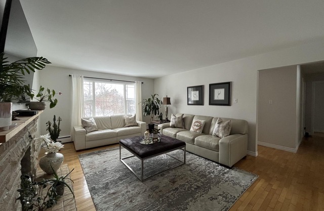 Modern Executive & Stylish Home