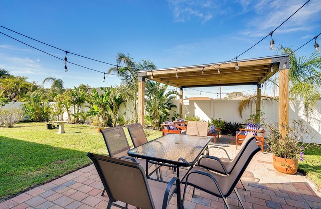 Modern Family Home w/Patio & Yard in Cape Coral!