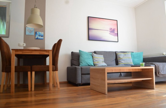 Modern, ground-floor apartment with garden, ideal for young families.