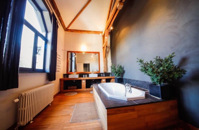 Modern holiday home in Hastière with sauna