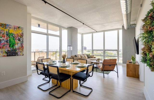 Modern Loft 15 Min from NYC with City View and Pool