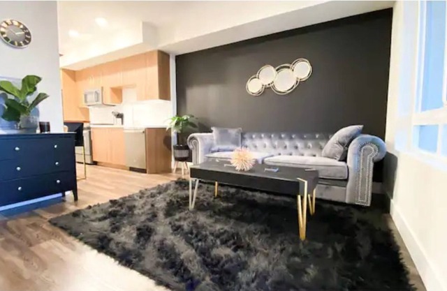 Modern Luxe Oasis in the Heart of the Bay.