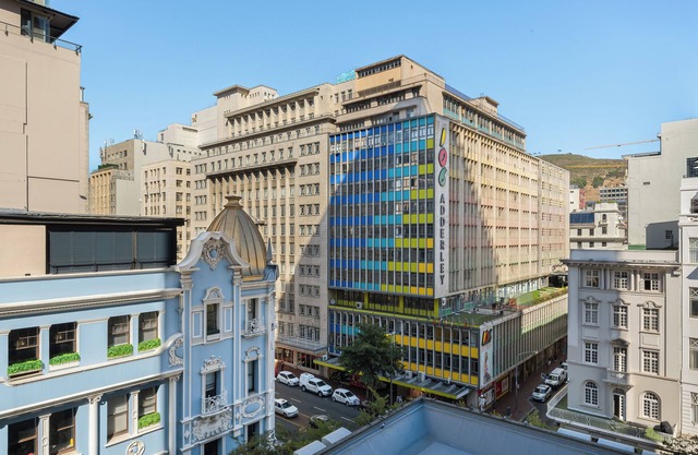 Modern One Bed Apt - Central - Pool
