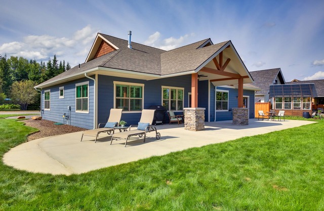 Modern Sandpoint Home w/Lake Pend Oreille View!