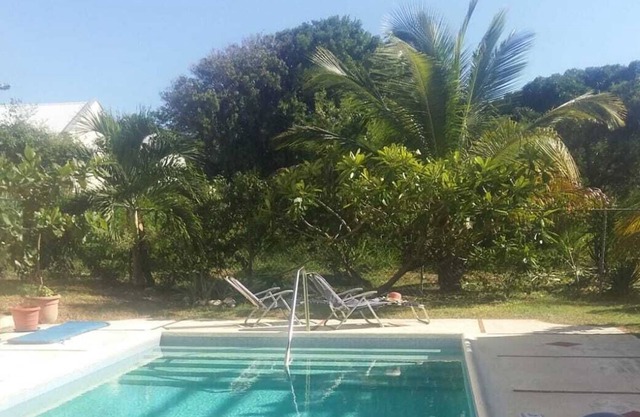 Modern, spacious 2 bed/2 bathroom condo with pool, near several beaches.