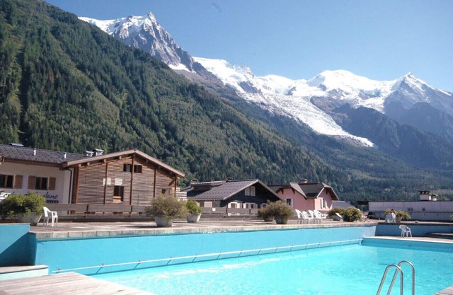 Modern Studio With Mont Blanc View And Pool