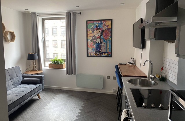 Modern Studio Apt in the heart of Leeds Centre
