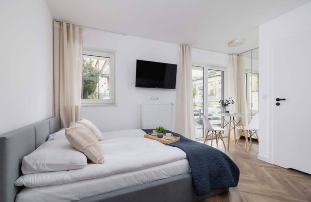 Modern Studio | For 2 Guests | Terrace | Kraków