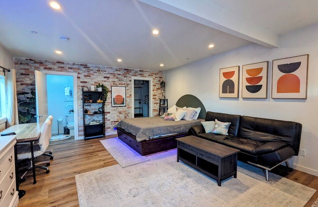 Modern Studio in the Redwoods with Deck, AC and Outdoor Movie Theater
