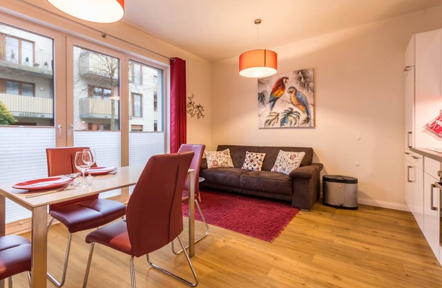 Modern Vacation Apartment "Büsumperle Rot" in Central Location with Wi-Fi