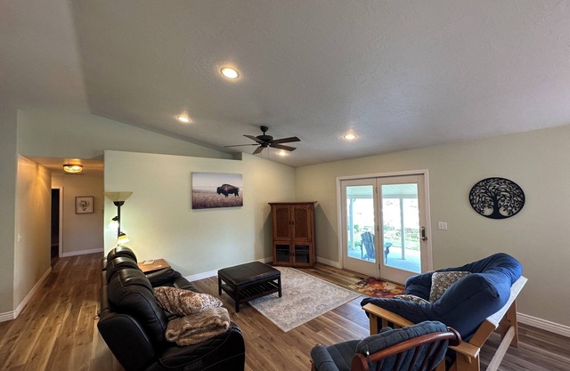 Modern Weiser Home, Recently Updated