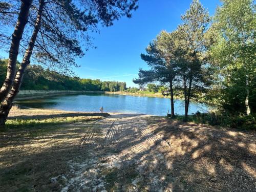 Modernes Haus am See, Ferienhaus Gavner im Seepark Lehe