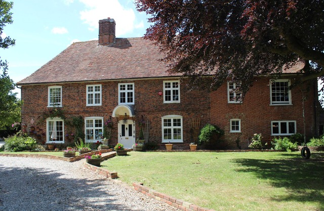 Molland Manor House 10 bed 9 bathroom 16 WC ‘s Some outside
