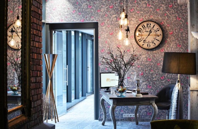 MOMENTS Boutique Hotel