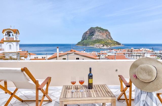 Monemvasia View Modern Flat