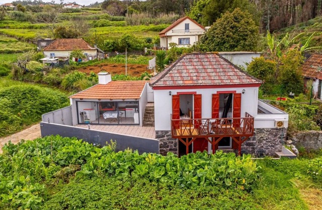 Moniz Ocean Escape | BBQ | Near Porto Moniz Pools