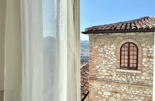 Monolocale con vista castello – Dimora dell’Ulivo