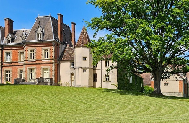 Montpatey Castle