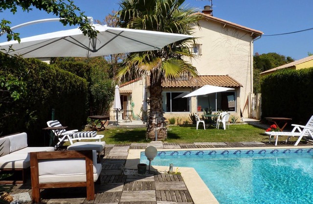 Montpellier Ouest Villa with pool and garden