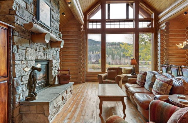Moose Cabin enjoys Bronze Buffalo Ranch at Teton Springs amenity access