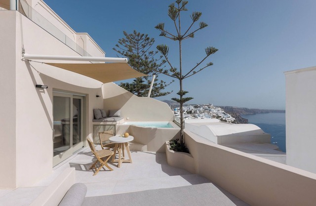 Morfes 1 Bedroom aprt with Hot Tub and partial Sea View by Caldera Houses