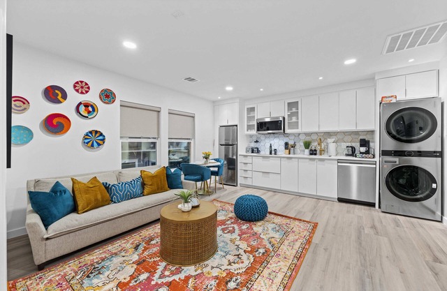 Moroccan-Inspired 1-BR Getaway near Reunion Tower