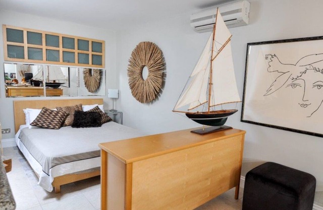 .: Mosman DesignerApartment - Hidden Gem - NEW LISTING