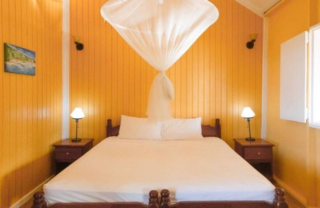 Mount Edgecombe Boutique Hotel - Nutmeg Suite 3