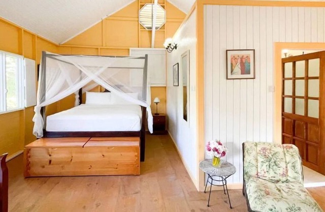 Mount Edgecombe Boutique Hotel - Nutmeg Suite 4
