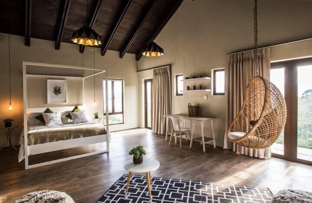 Mount High Luxury Country Lodge