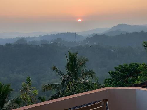 Mountain Bliss Villa Peradeniya