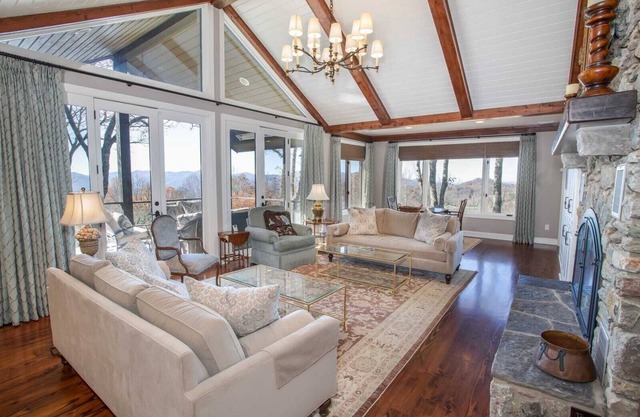 Mountain Home with Luxury & Serenity